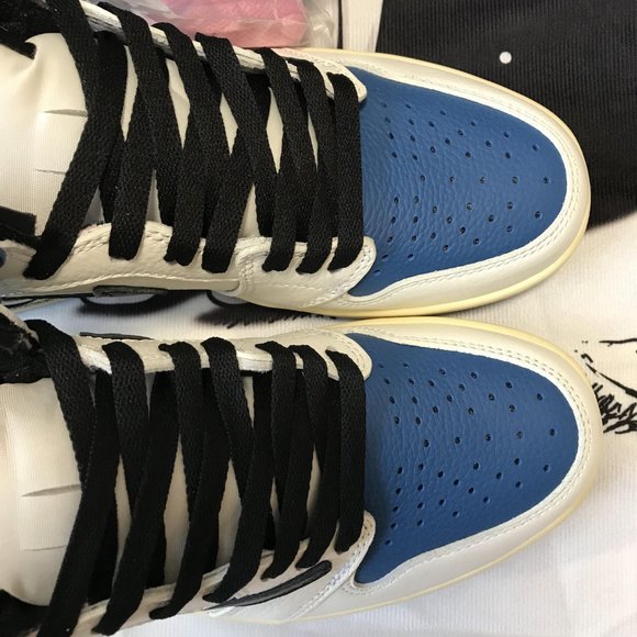 Travis Scott x Fragment Design x Air Jordan 1 High OG SP main image 7